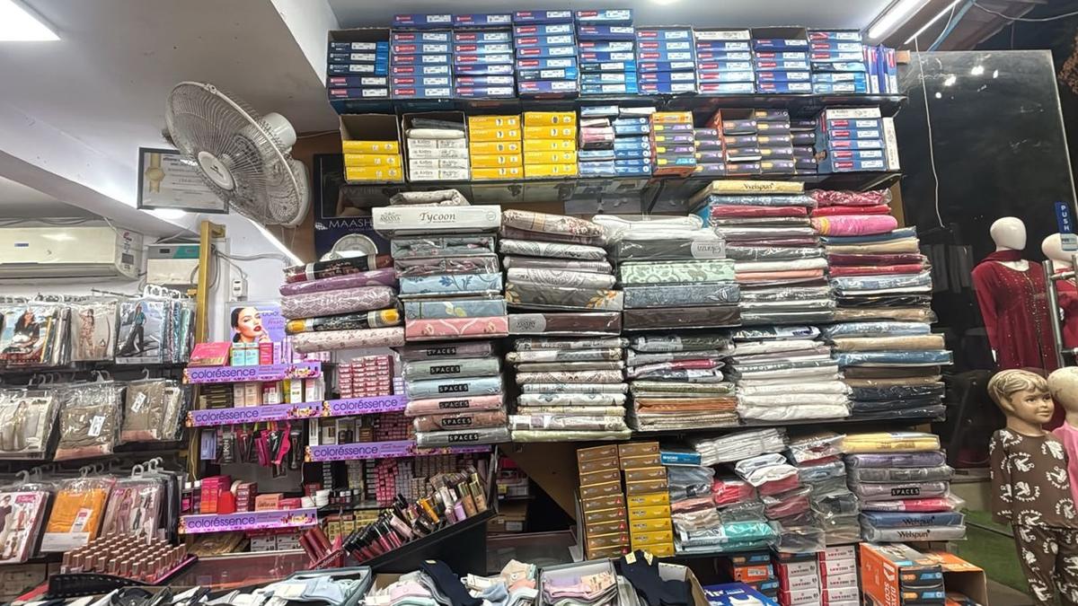 Welspun, Spaces and Tycoon towels and bedsheets
